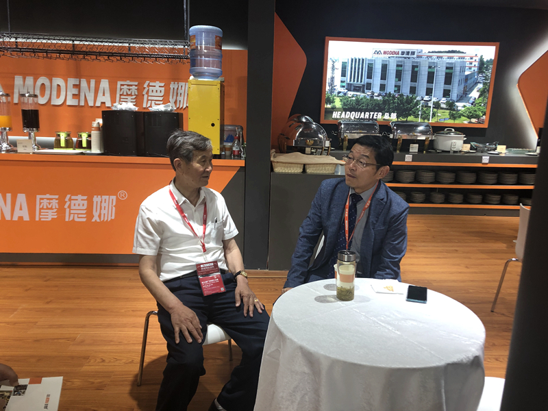 热烈祝贺我公司参加2019广州国际陶瓷展满意而归