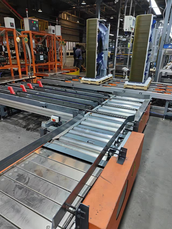 美的空调输送线