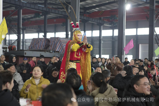 四年又重聚 劲马“团年”再上演